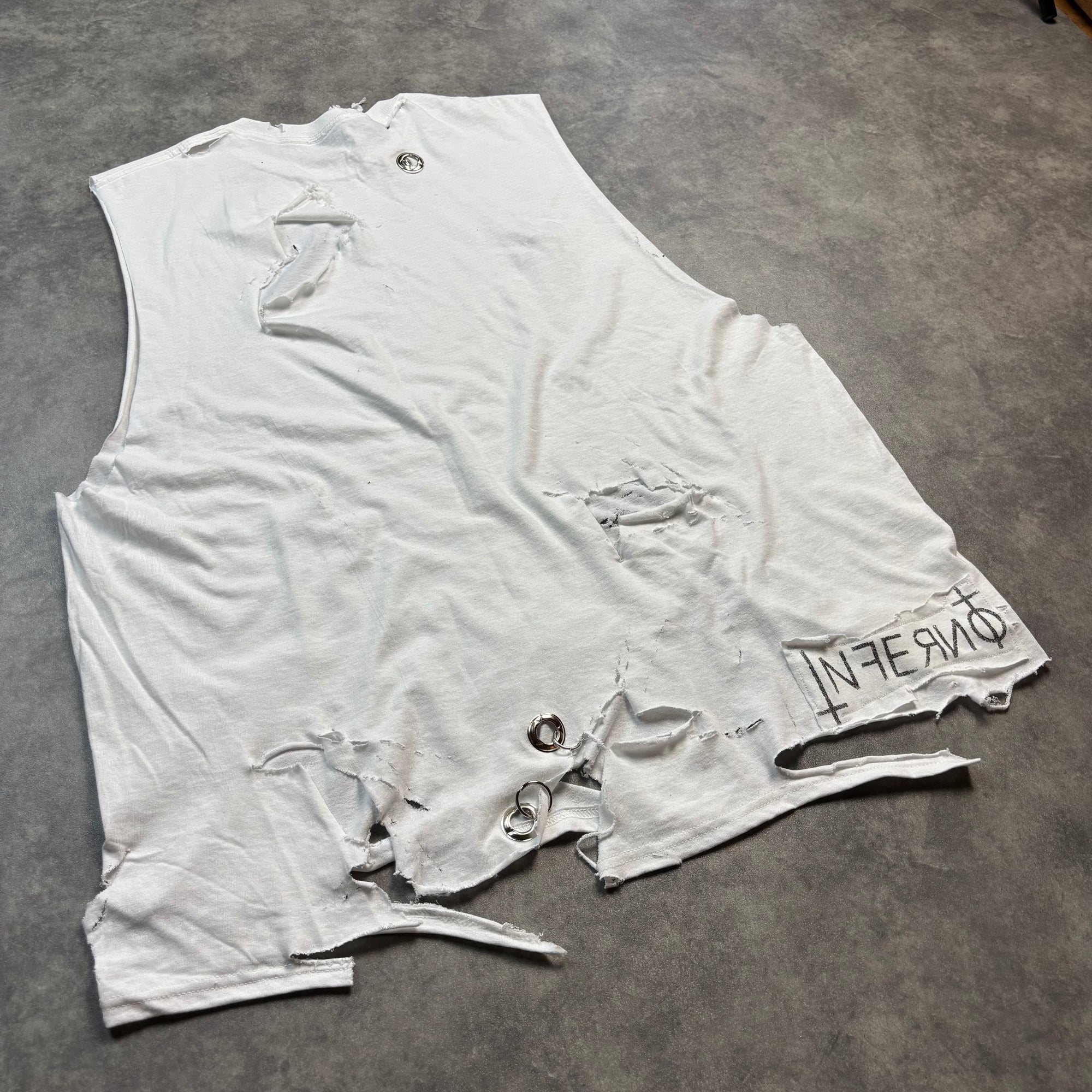EXITIUM Tank Top // white